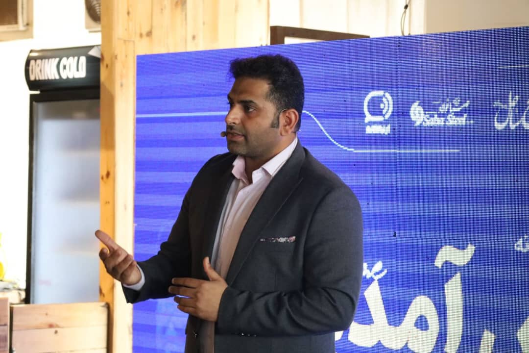 فصل دوم ارتباطانه با محوریت «از خط مقدم تا خط خبر»