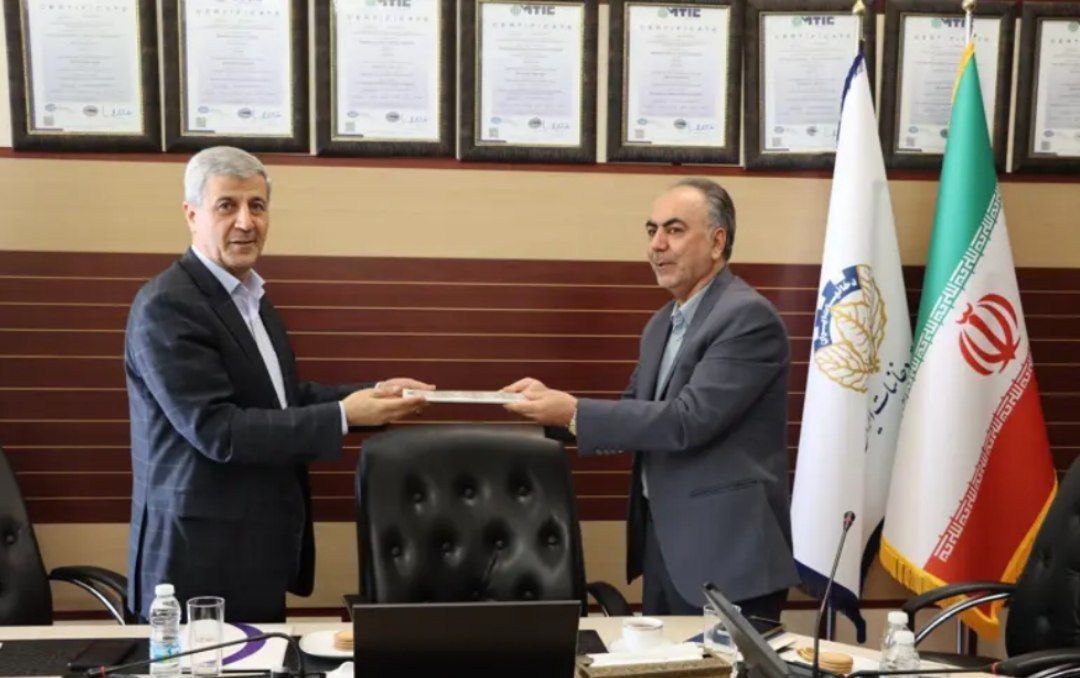 انتصاب مدیر جدید ارتباطات و امور بین الملل شرکت دخانیات ایران