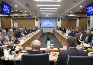 آیین تجلیل از پدر علم جامعه شناسی ارتباطات ایران