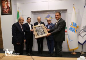 آیین تجلیل از پدر علم جامعه شناسی ارتباطات ایران