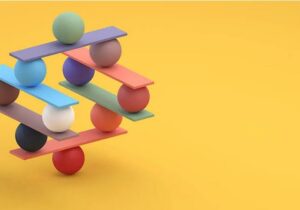 از کاهش نقش رسانه‌های سنتی به تمرکز بر توسعه و بهبود کارکنان