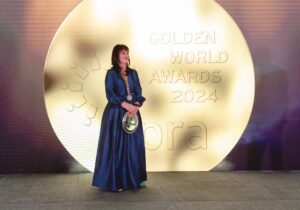 تجلیل از برتری و الهام‌بخشی به آینده در عصر هوش مصنوعی