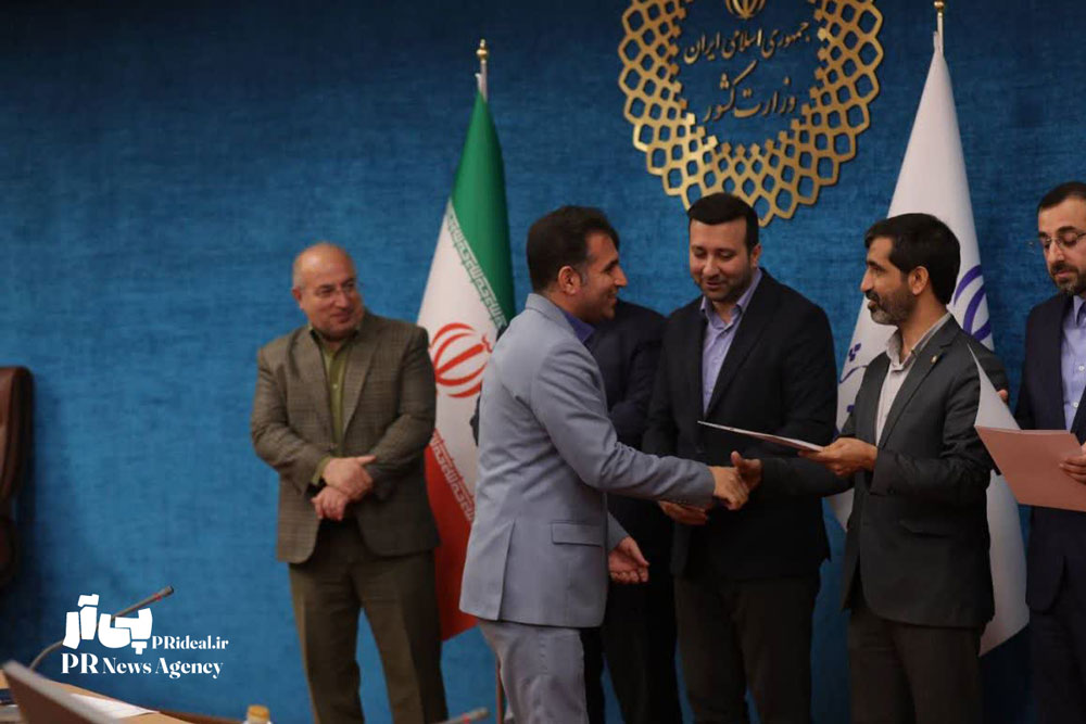 استانداری همدان به عنوان روابط عمومی برتر کشور معرفی شد