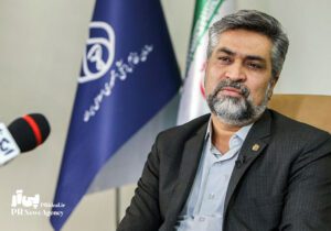 انتقاد روابط‌عمومی وزارت بهداشت از تأخیر در اعلام مجازی شدن مدارس