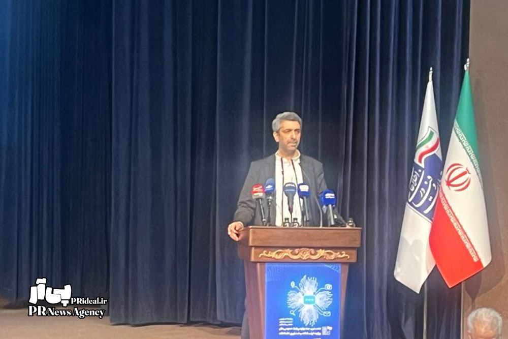 تواضع و صداقت، کلید موفقیت در روابط عمومی است