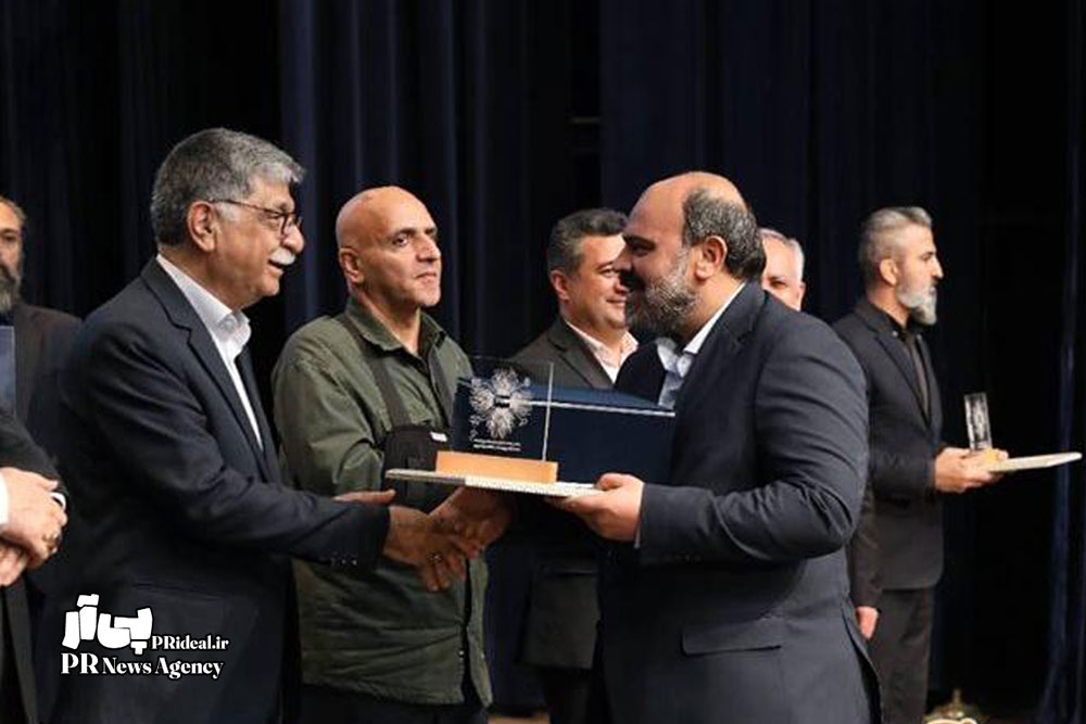 درخشش روابط‌عمومی پژوهشگاه فضایی درجشنواره روابط‌عمومی‌ها