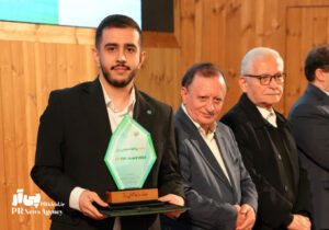 نیما رساپور کارشناس برتر روابط‌عمومی سال ۱۴۰۴ شد