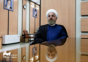 واکنش روابط‌عمومی دفتر روحانی به گزارش‌ فیگارو و نیویورک‌تایمز