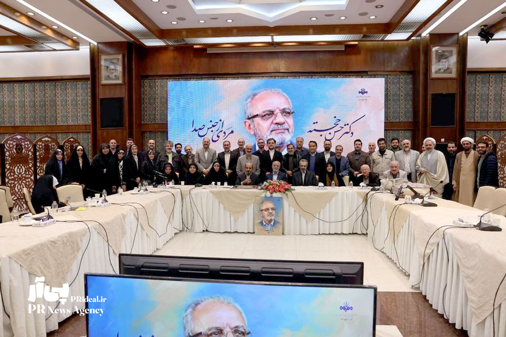 روابط عمومی فراتر از اطلاع‌رسانی عمل می‌کند