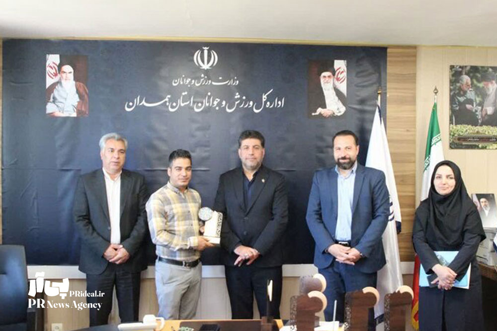 روابط عمومی هیئت والیبال همدان برتر شد