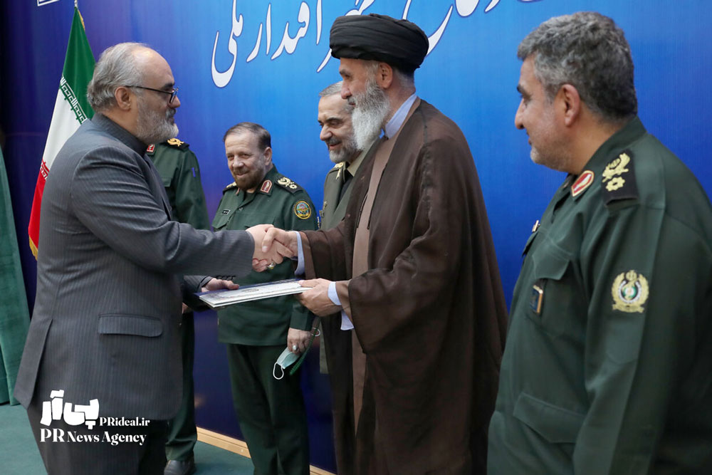 امیر سرتیپ اصغر زبرجدی مدیرکل روابط‌عمومی وزارت دفاع شد