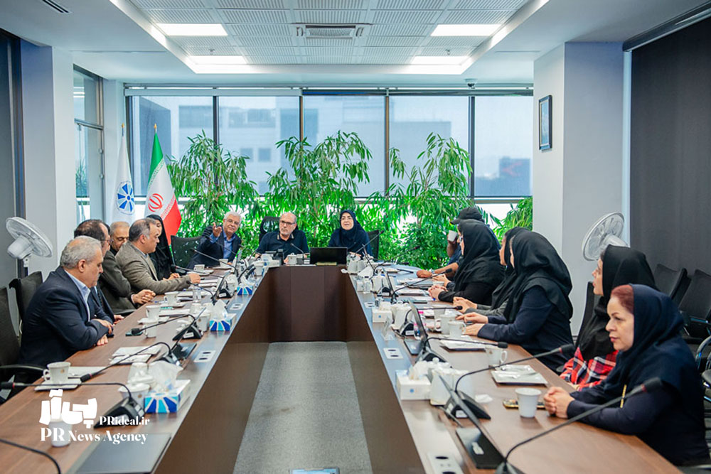 رئیس اتاق تهران پای صحبت روابط‌عمومی؛ از روایت اقتصاد تا تاب‌آوری