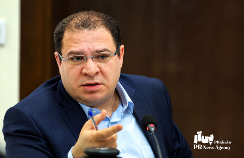 رئیس‌جمهور بر نظام شبکه در حوزه روابط‌عمومی‌ها تاکید دارد